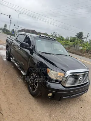 Toyota Tundra Double Cab 4x4 Limited 2011 Black