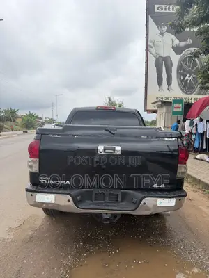 Toyota Tundra Double Cab 4x4 Limited 2011 Black