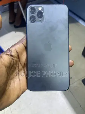 New Apple iPhone 11 Pro Max 64 GB Black