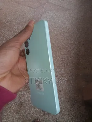 Samsung Galaxy A16 128 GB Gray