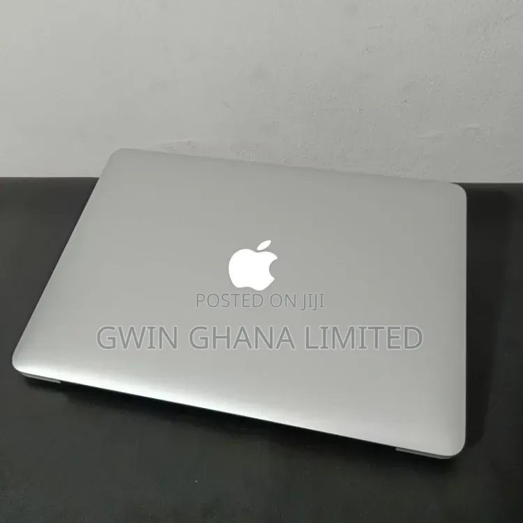 Laptop Apple MacBook Air 2012 8GB Intel Core i7 SSD 256GB