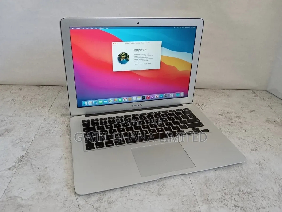 Laptop Apple MacBook Air 2012 8GB Intel Core i7 SSD 256GB