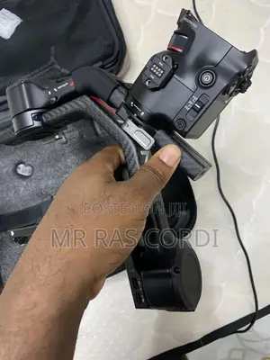 DJI RS 3 PRO ( Gimbal )