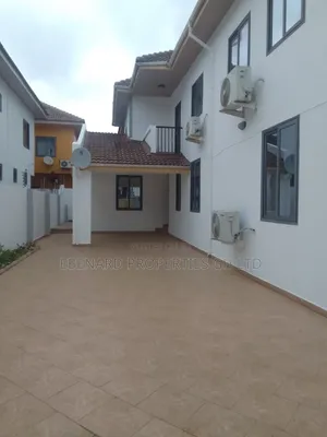 5bdrm House in Ebenard Properties, Lashibi for rent