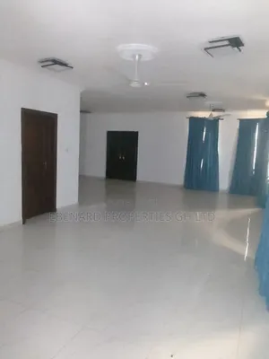 5bdrm House in Ebenard Properties, Lashibi for rent