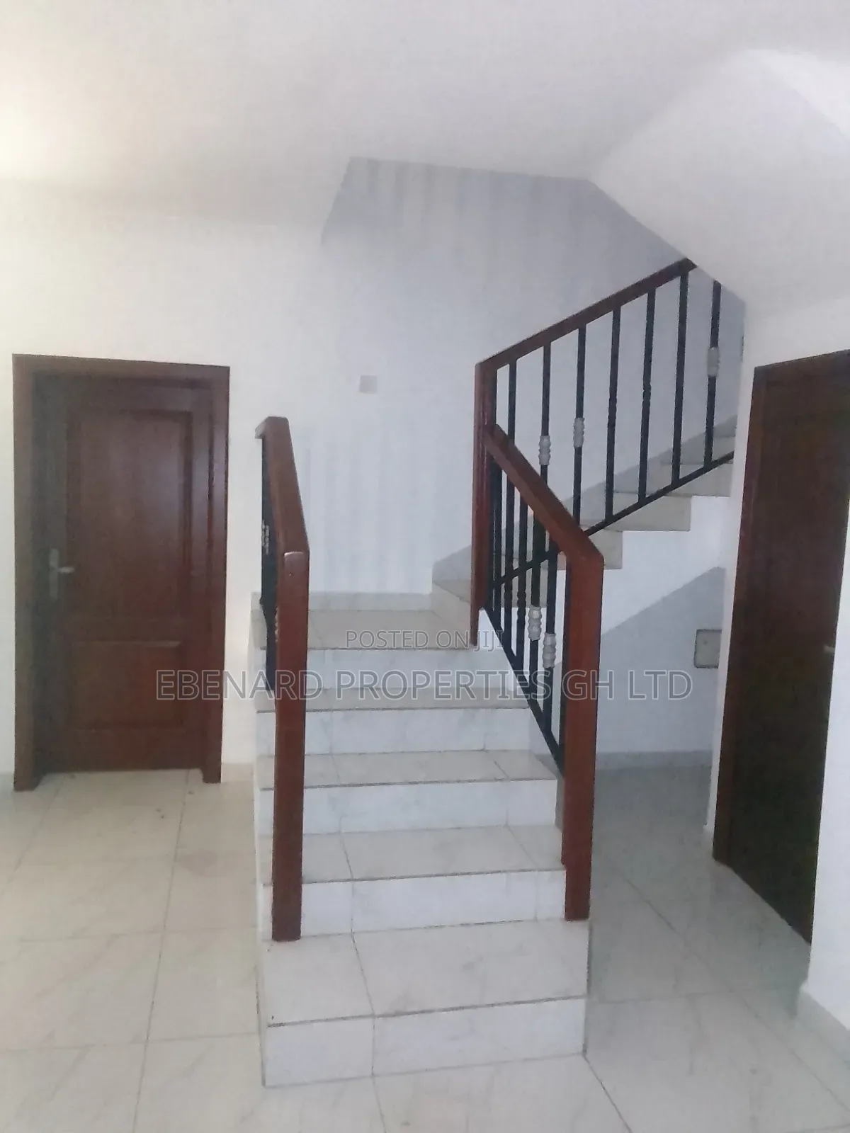 5bdrm House in Ebenard Properties, Lashibi for rent