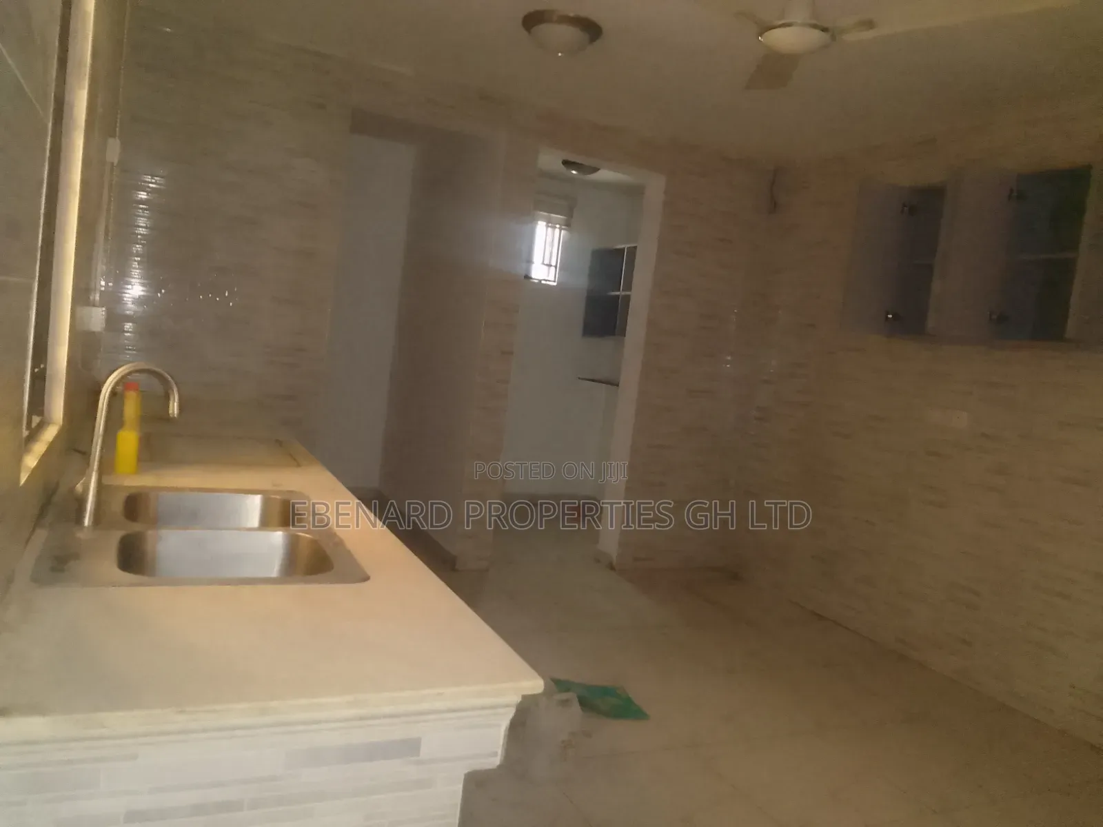 5bdrm House in Ebenard Properties, Lashibi for rent