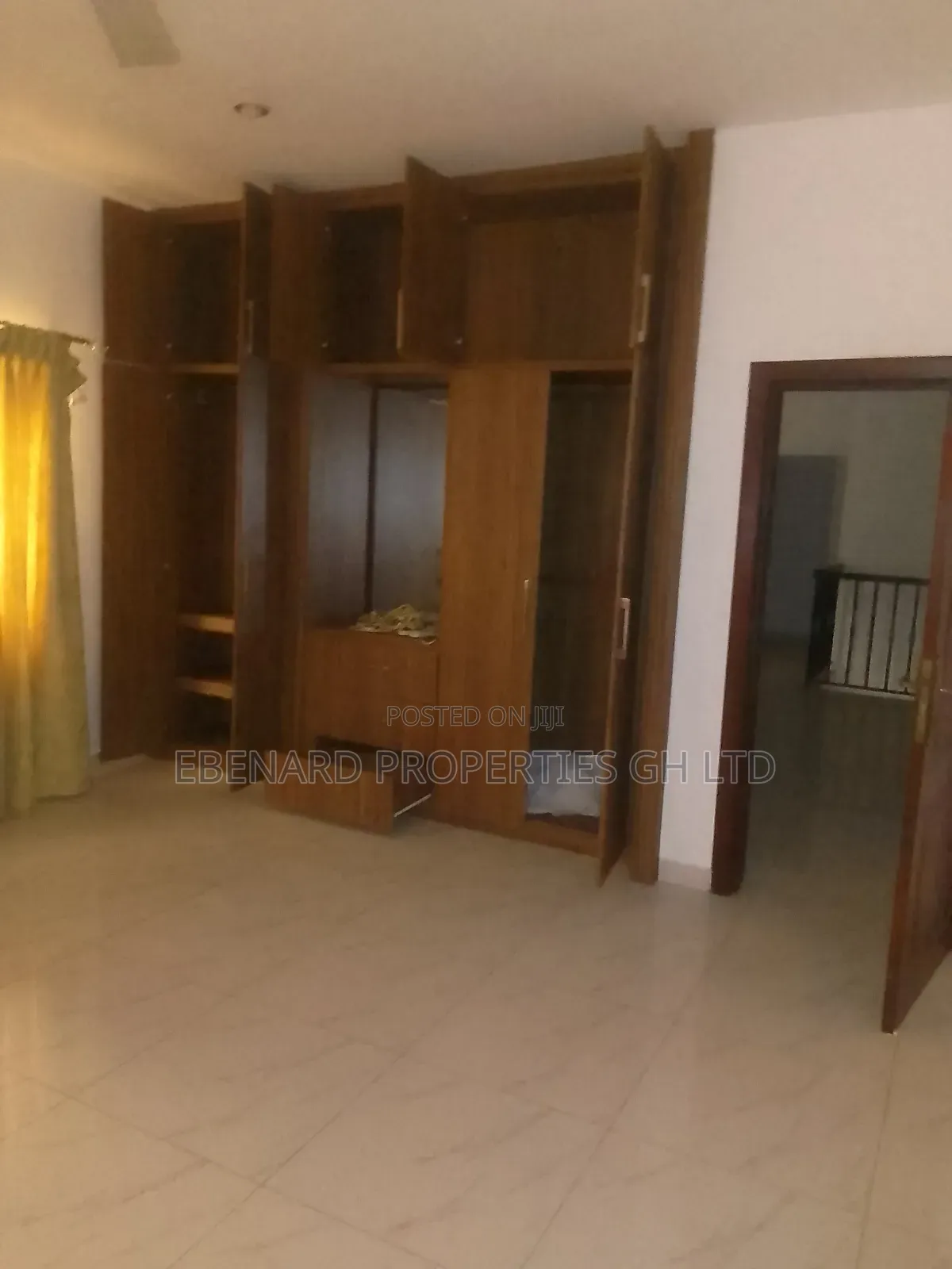 5bdrm House in Ebenard Properties, Lashibi for rent