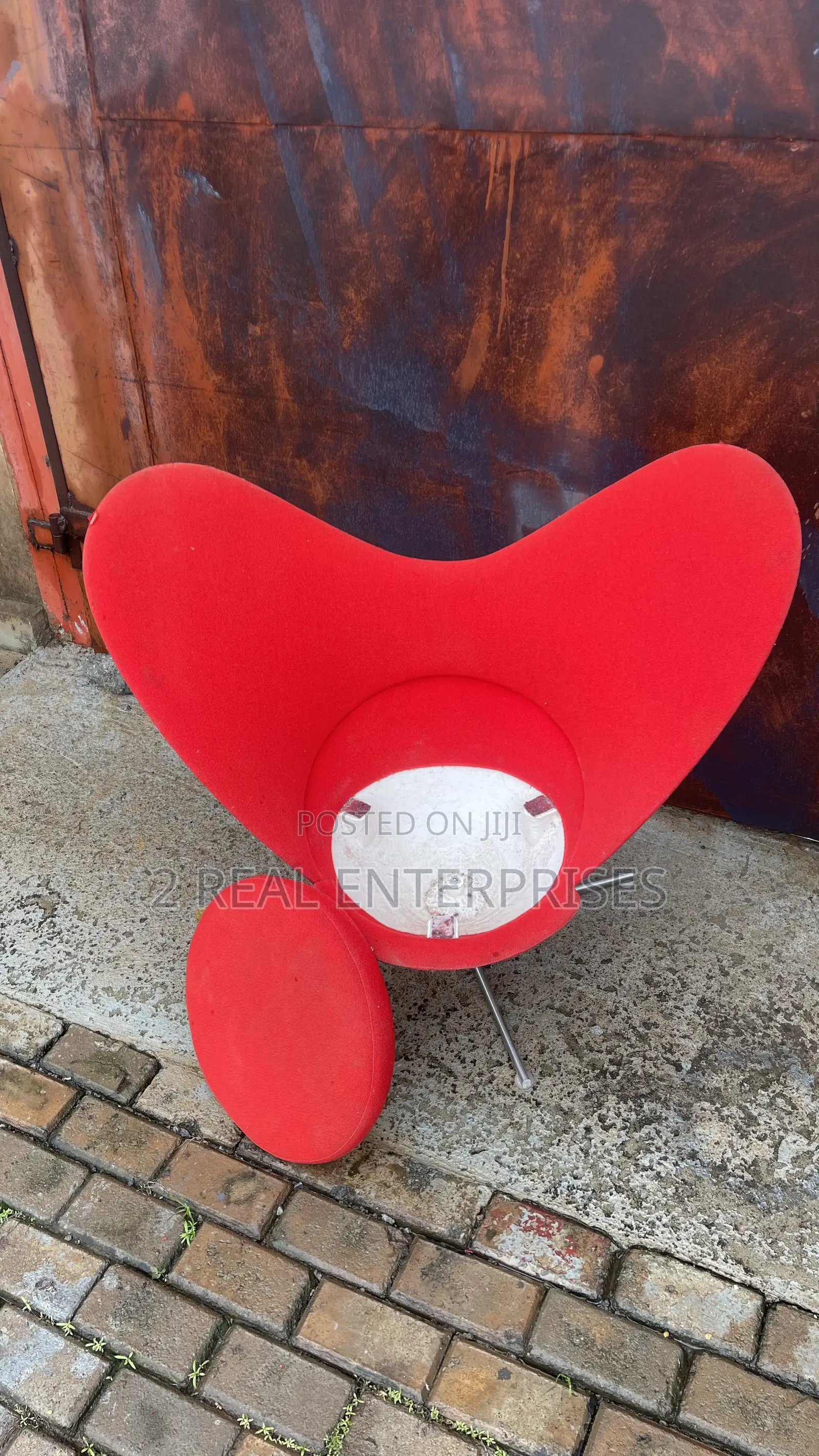 Vitra Design Museum Miniatures Collection Heart Shaped Cone Chair