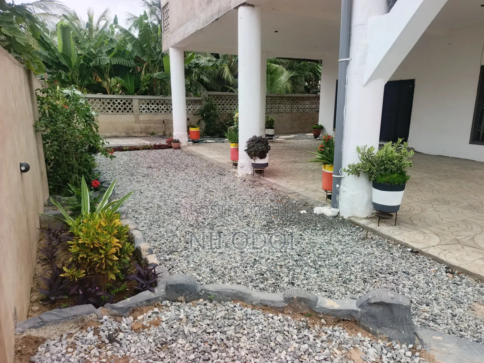6bdrm House in Tseaddo for sale