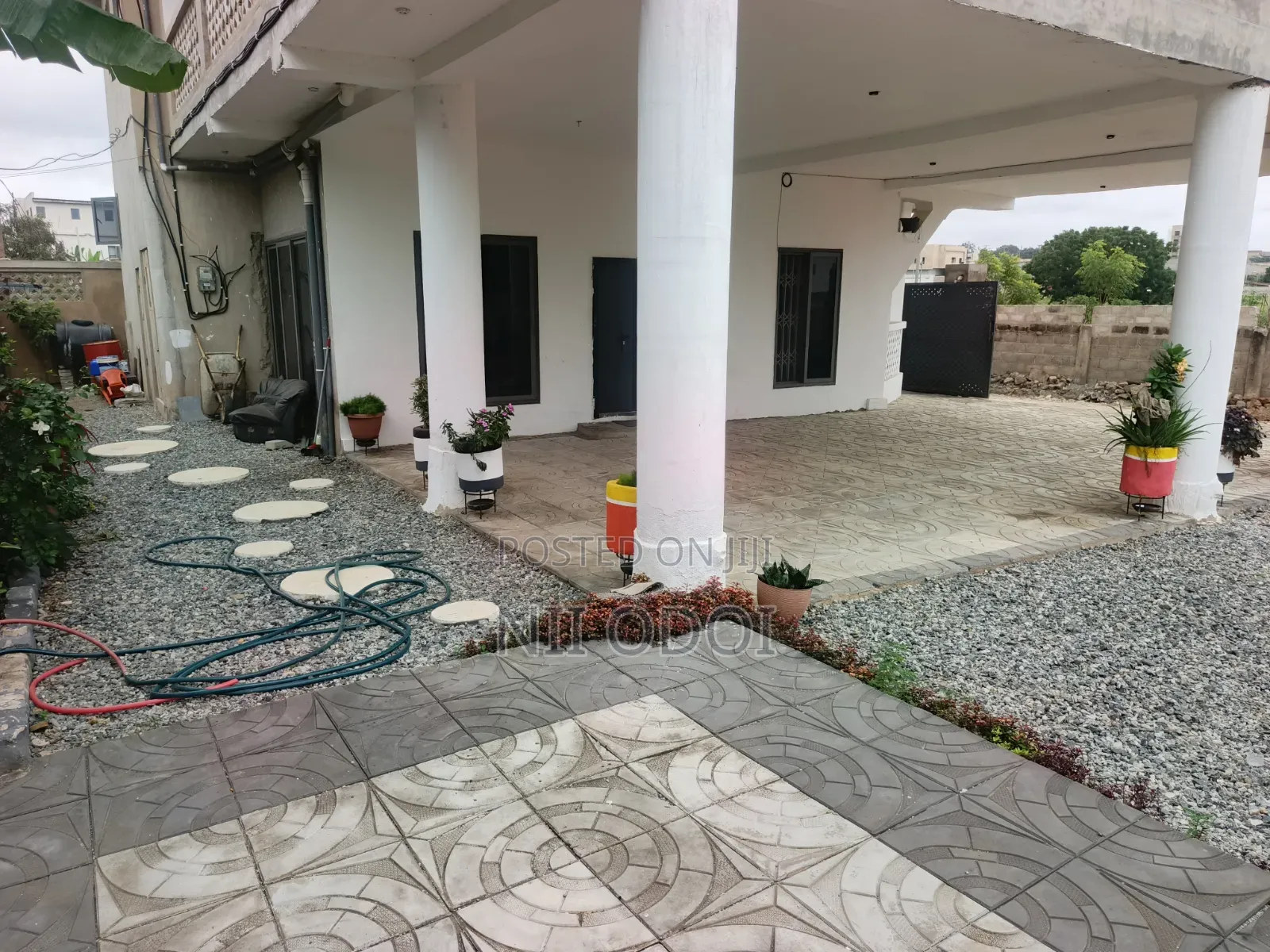 6bdrm House in Tseaddo for sale