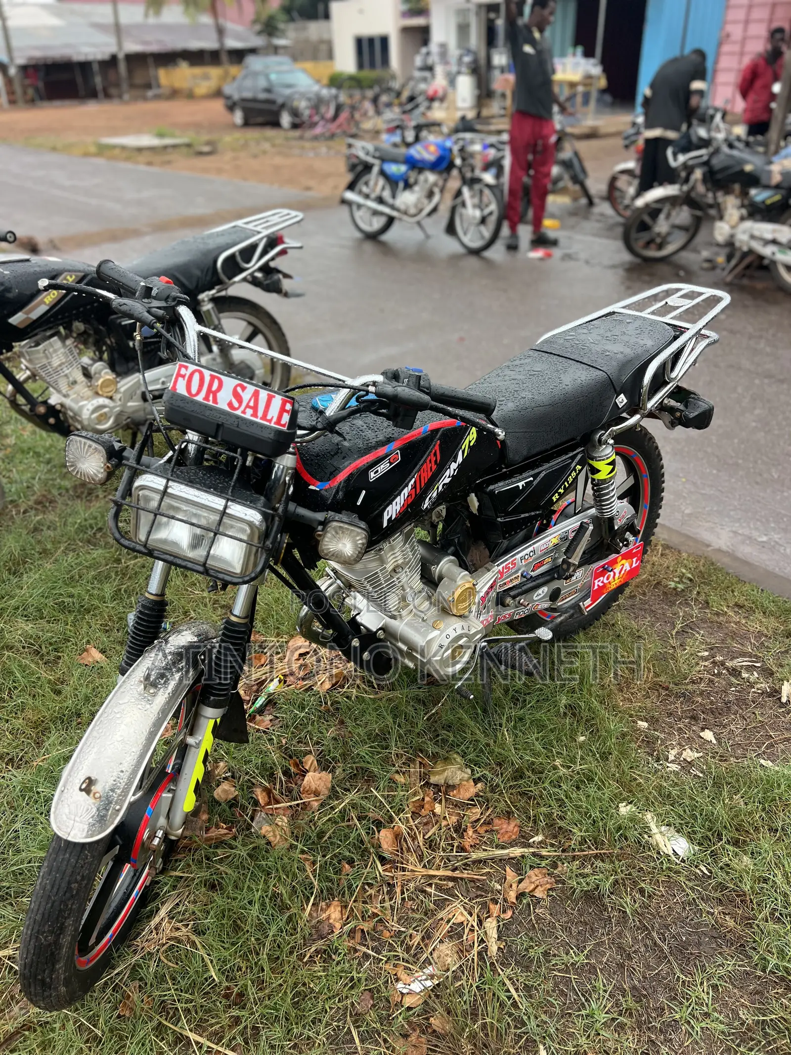 Royal RY125 2025 Red