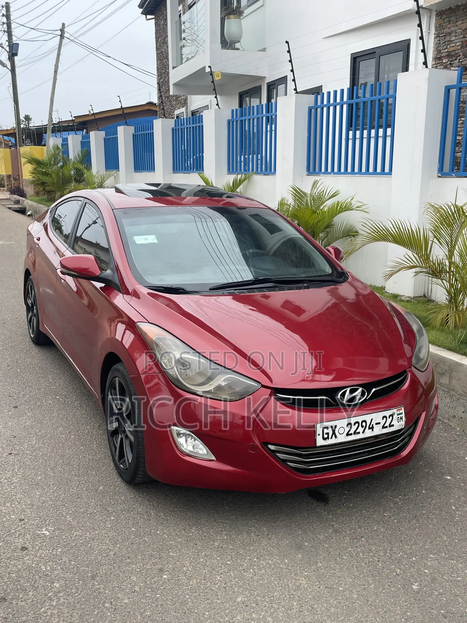 Hyundai Elantra Limited Sedan FWD (1.8L 4cyl 6A) 2013 Red