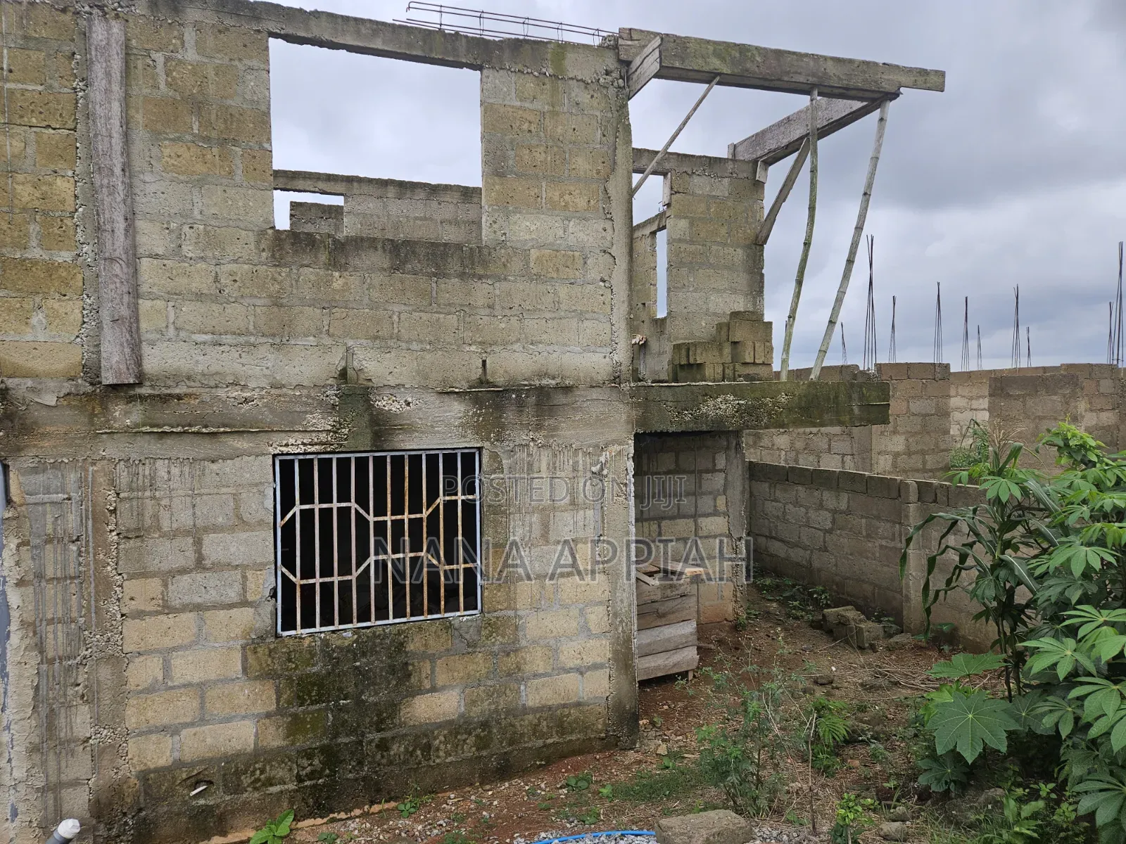 4bdrm House in Kwabre for sale