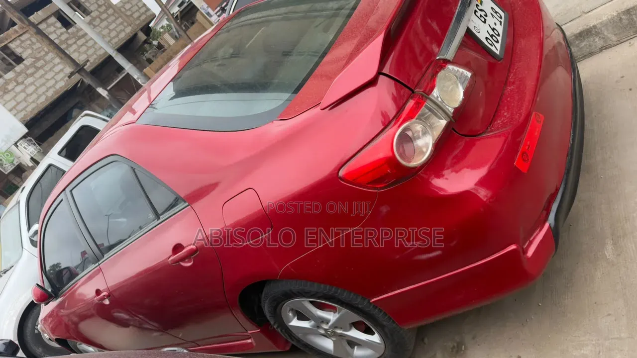 Toyota Corolla 2013 Red