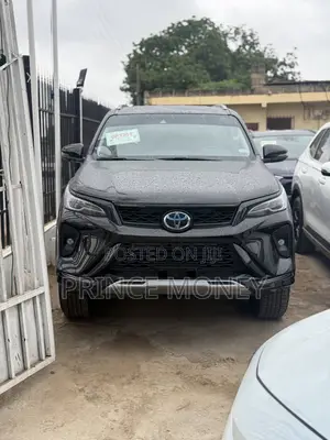 New Toyota Fortuner 2025 Black