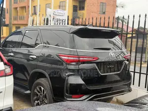 New Toyota Fortuner 2025 Black