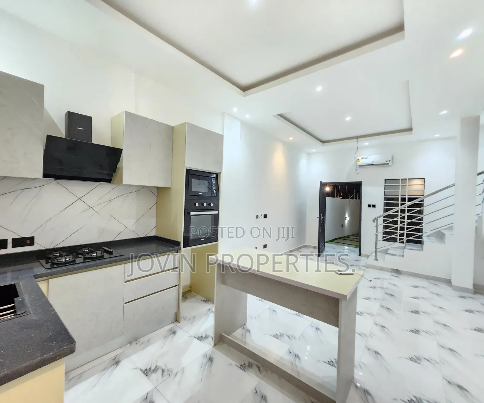 2bdrm Townhouse / Terrace in Jovin Properties, American House for rent