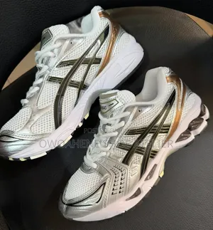 The ASICS GEL-KAYANO 14 Sneaker