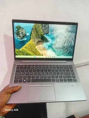Laptop HP ZBook Firefly 14 G7 32GB Intel Core i7 SSD 1T
