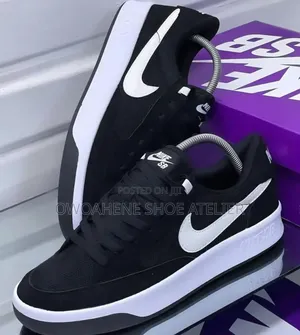 Nike SB Adversary in the Classic Black/White-Black Colorway Sneakers