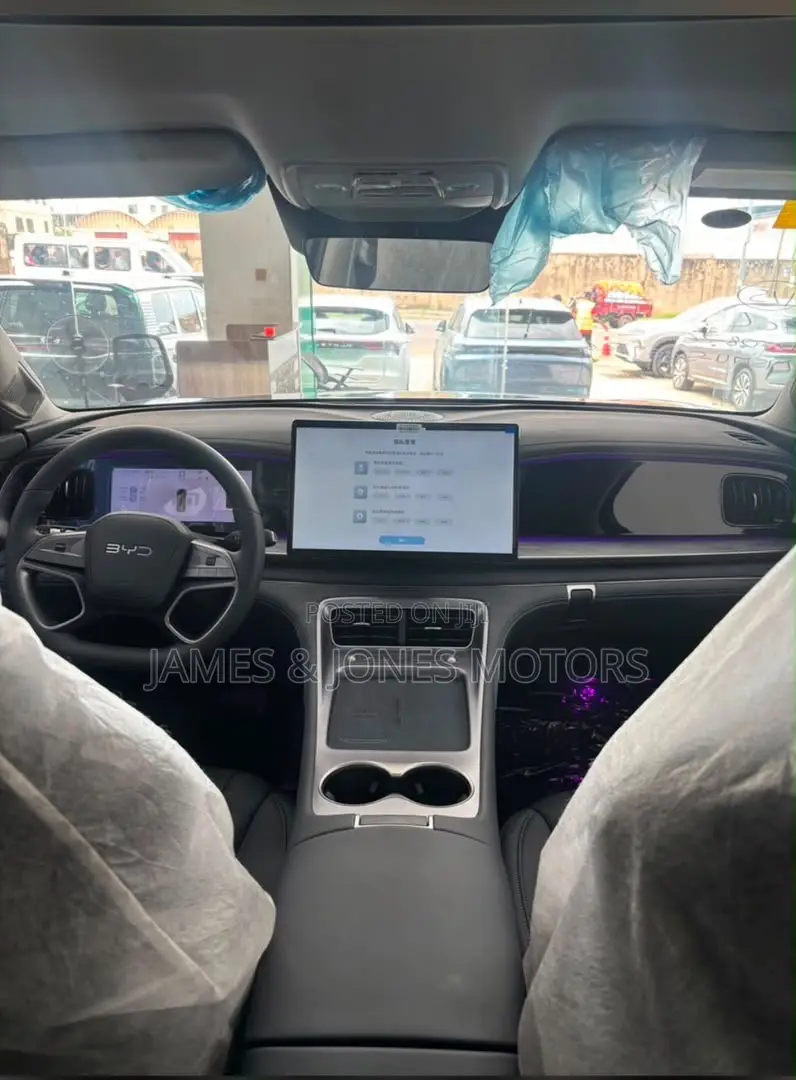 New BYD Sealion 7 DM 1.5 Hybrid AWD 2025 Black