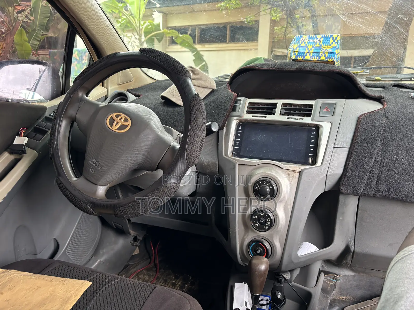 Toyota Vitz 2010 Blue