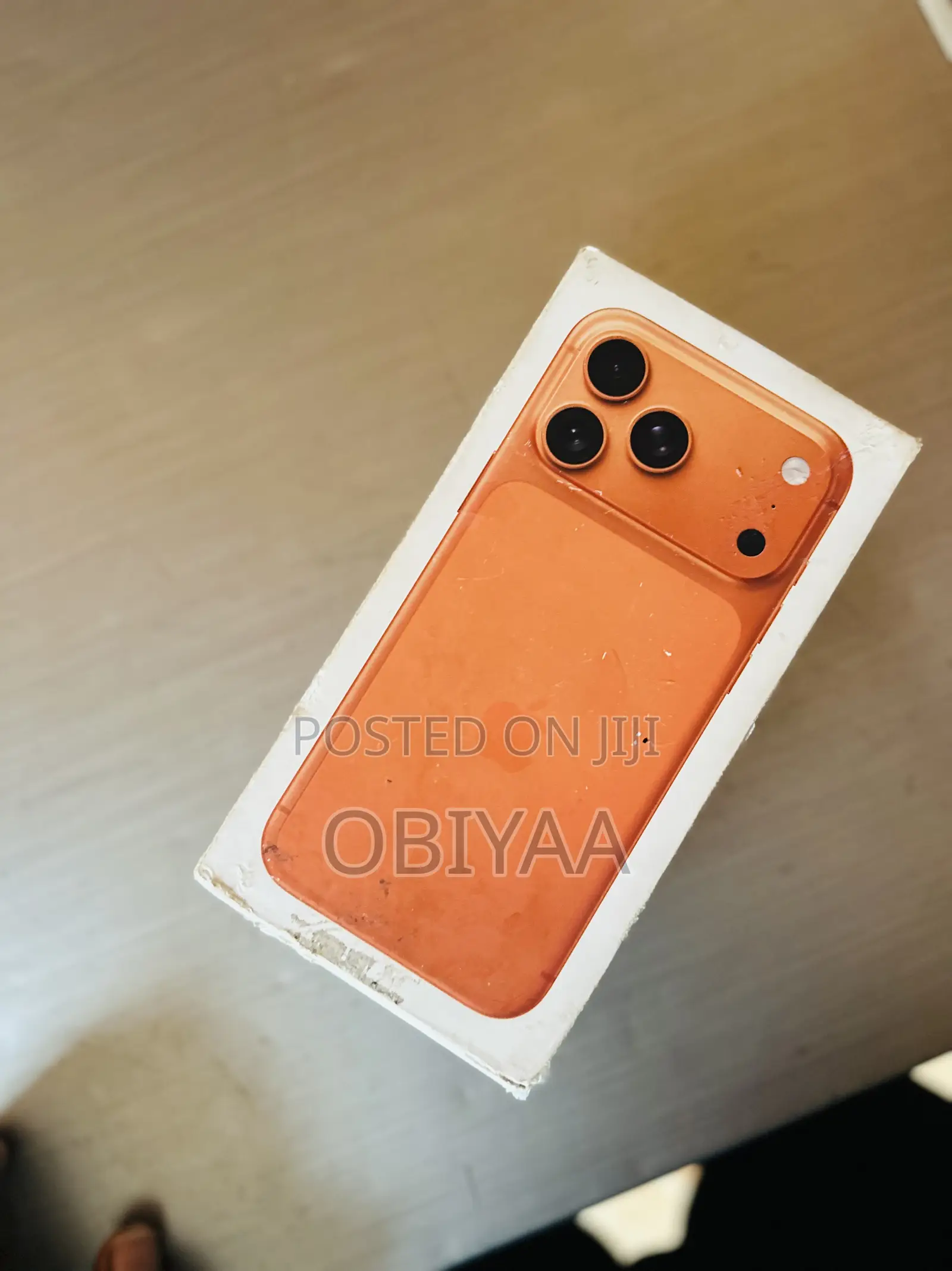 New Apple iPhone 17 Pro Max 256 GB Orange
