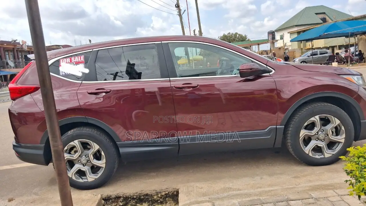 Honda CR-V 2019 Red