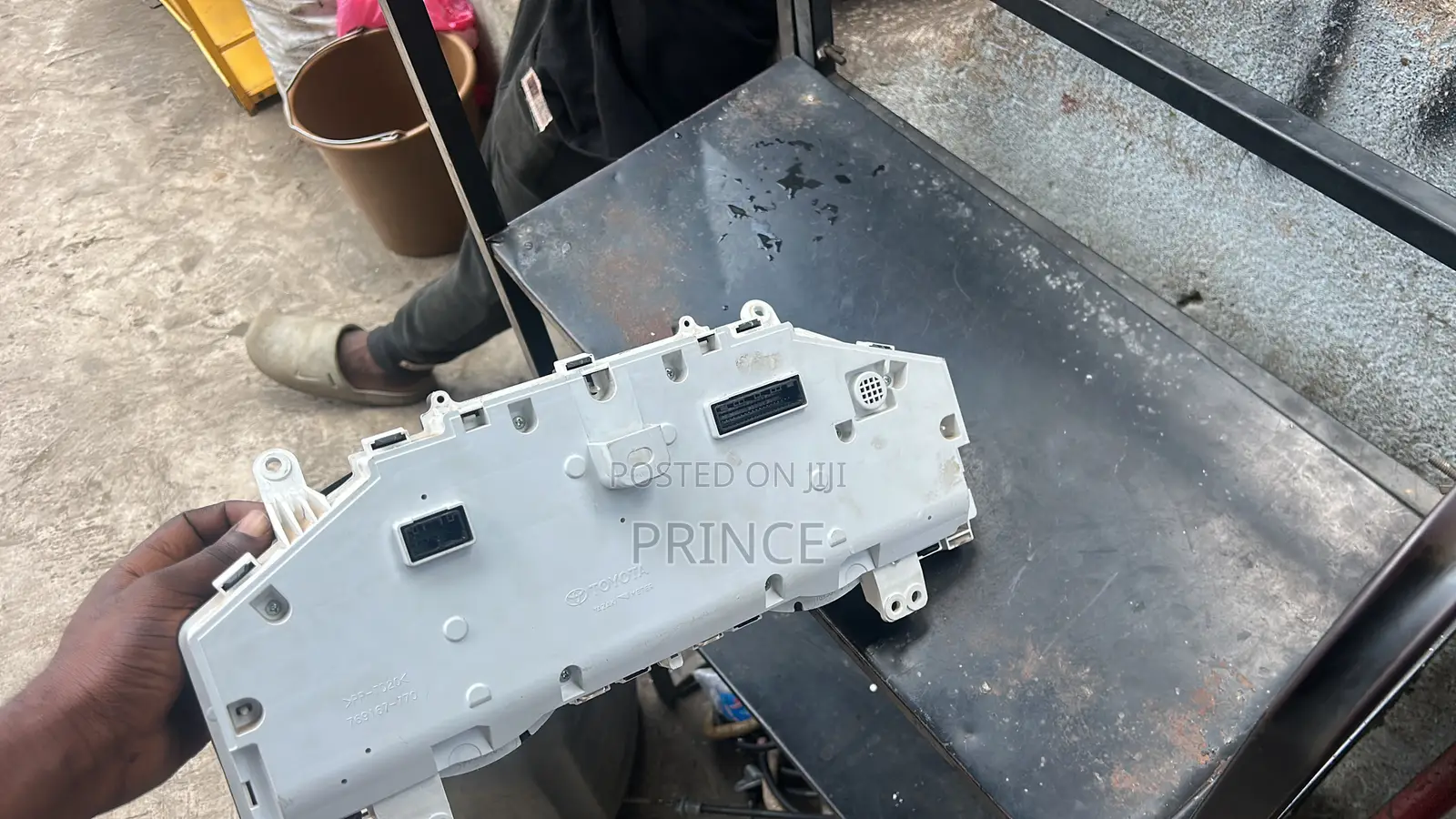 Land Cruiser 200 Meterboard