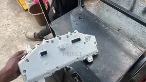 Land Cruiser 200 Meterboard