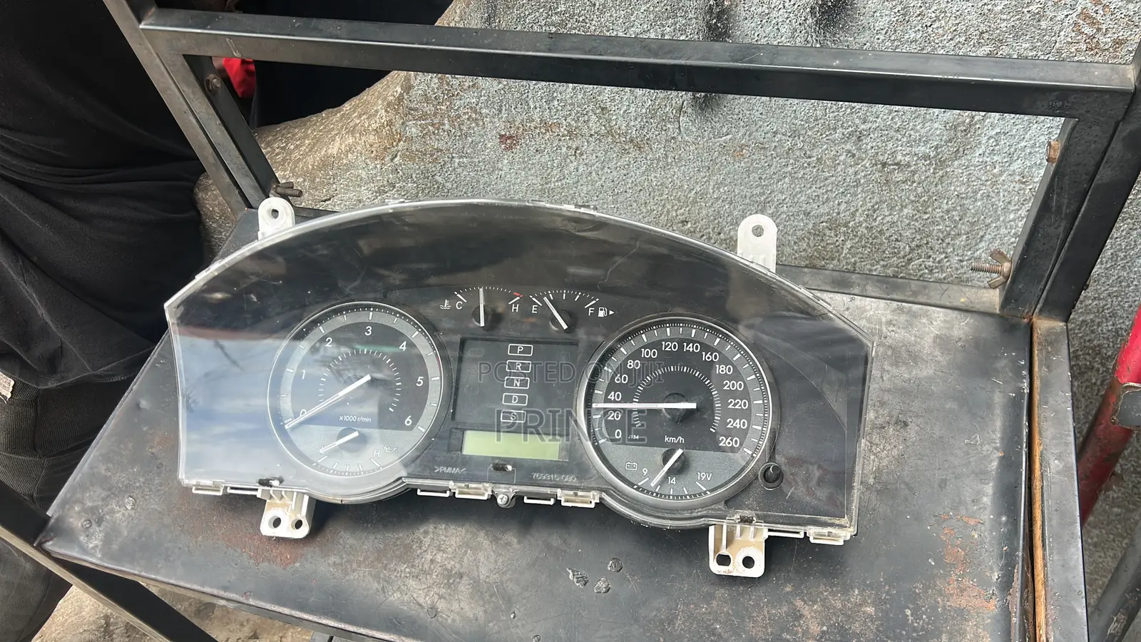 Land Cruiser 200 Meterboard