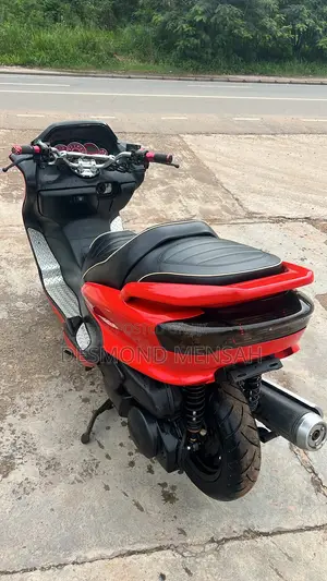 Yamaha Majesty 1999