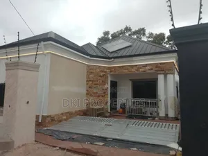 3bdrm House in Dki Properties, Amrahia for sale