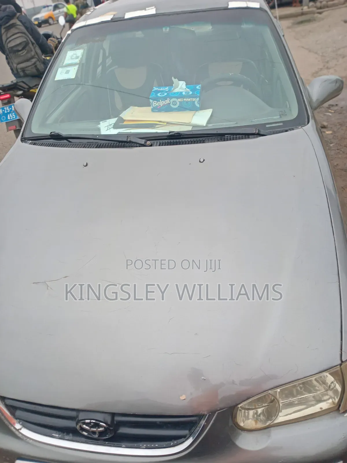 Toyota Corolla 2004 Gray