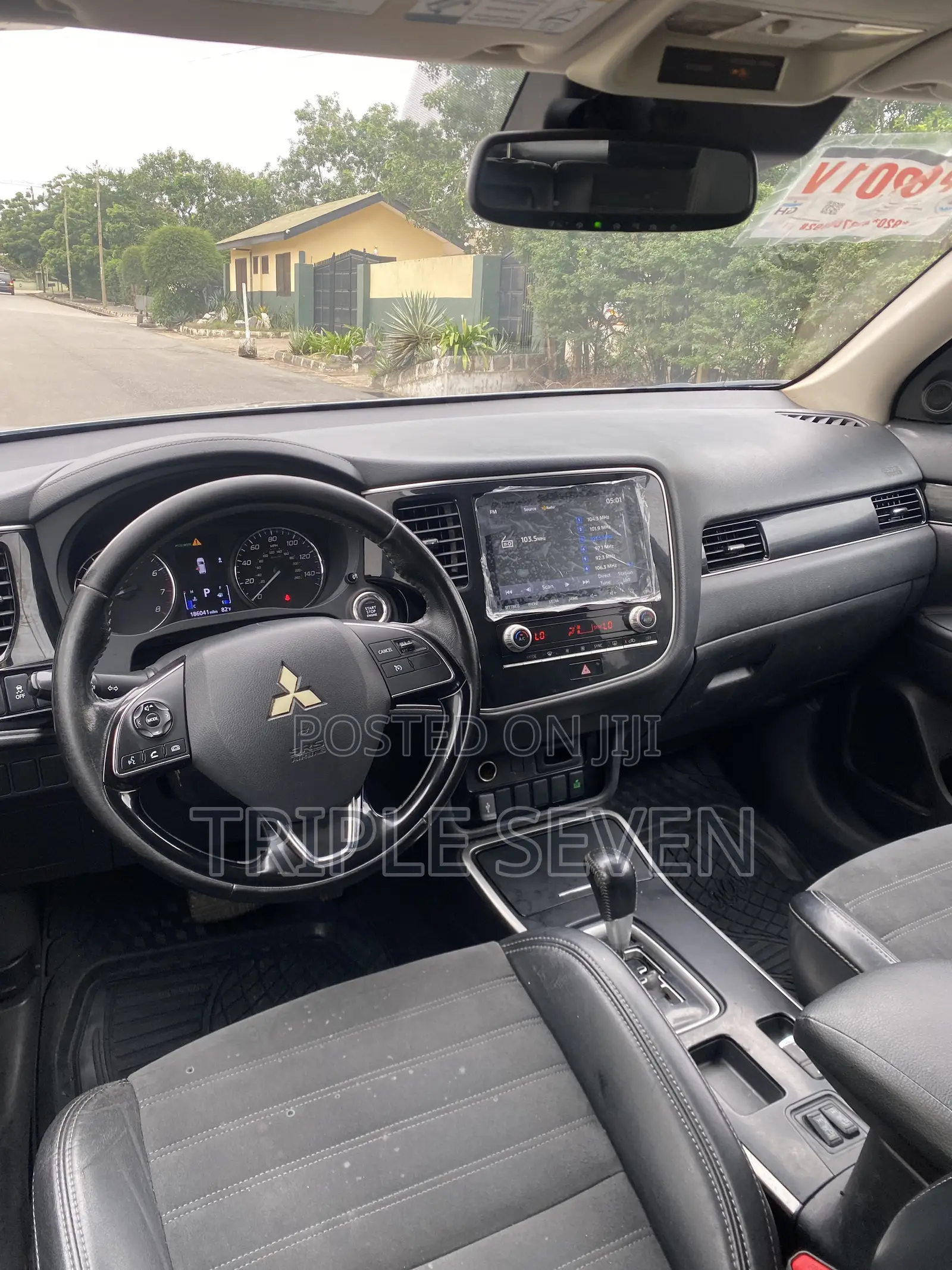 Mitsubishi Outlander 2020 Silver