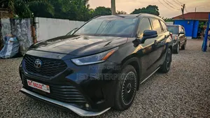 Toyota Highlander 2022 Black