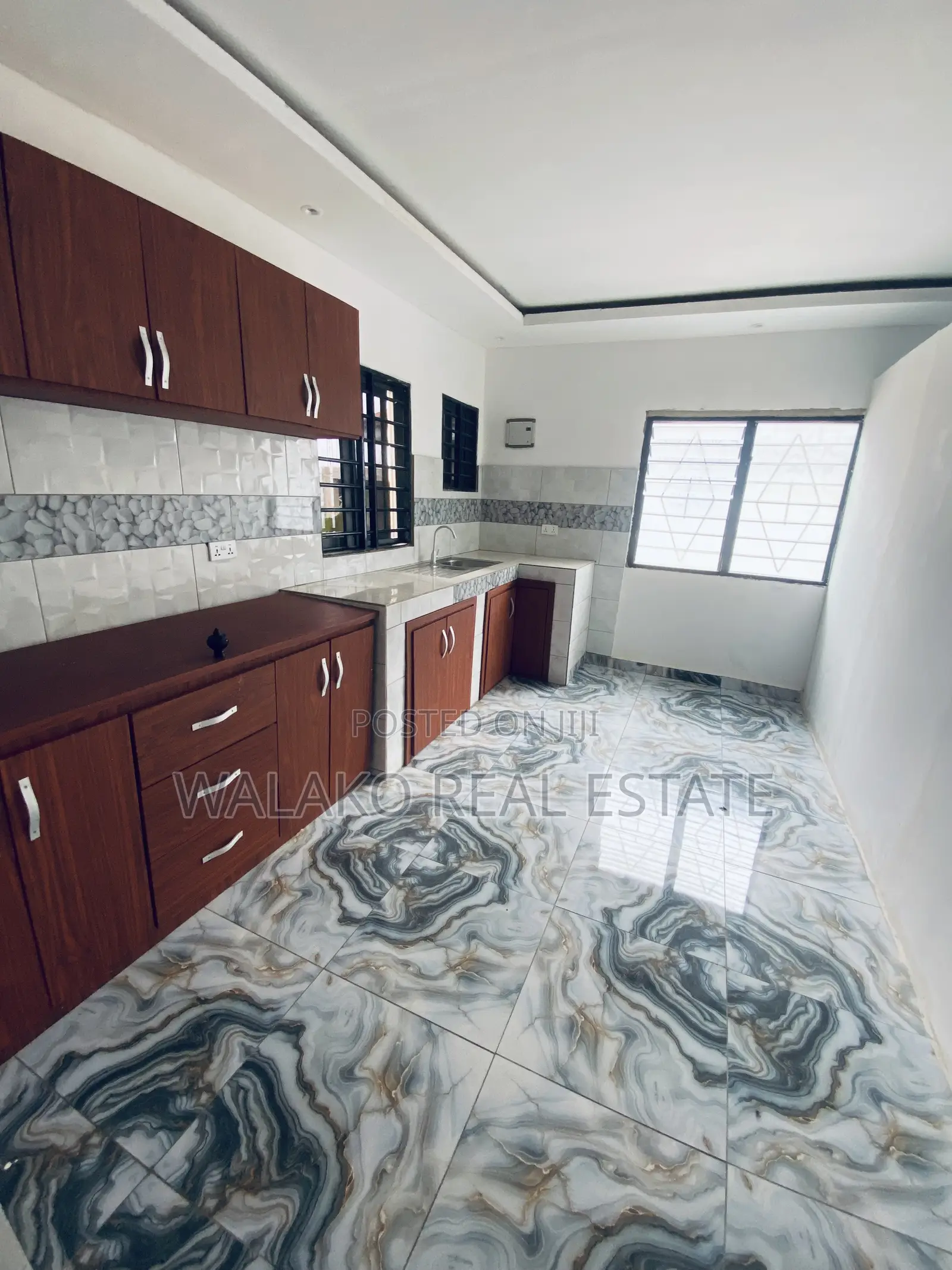 2bdrm Apartment in Ofankor for rent