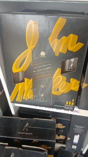 Johnnie Walker Black Label 75cl Gift Pack