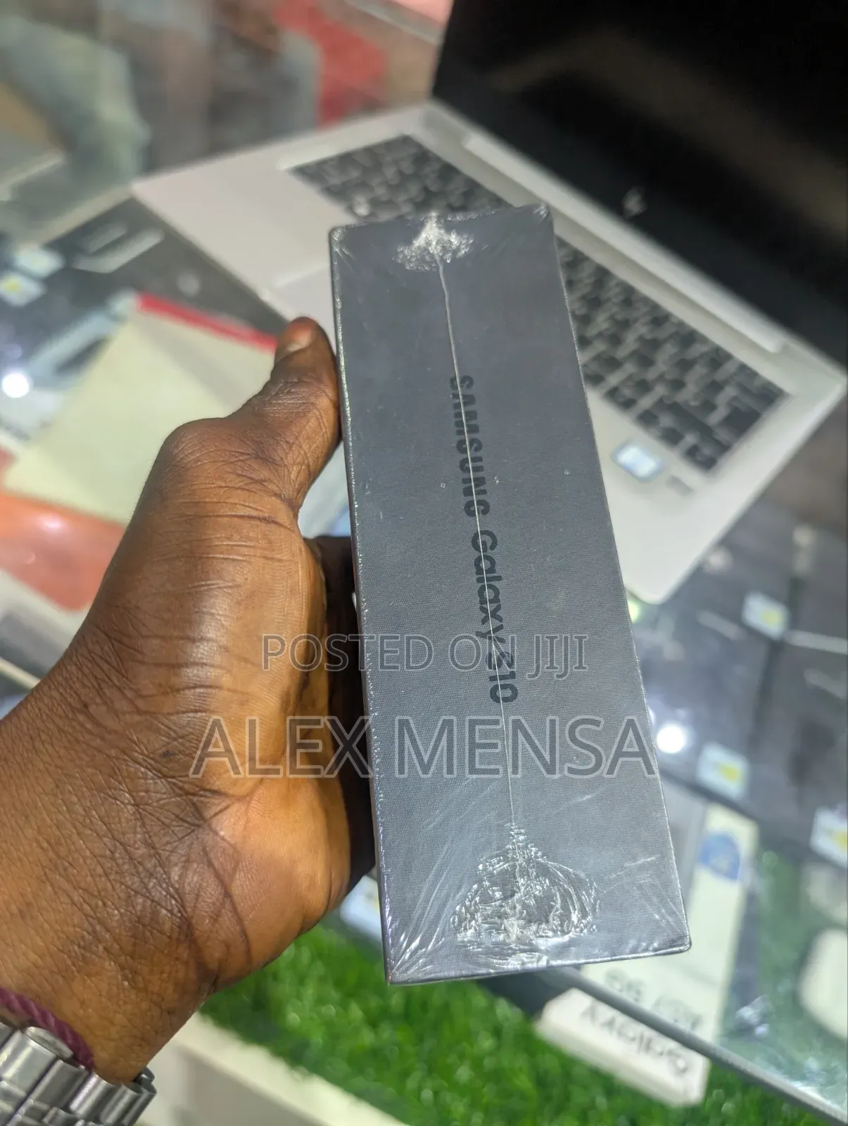 New Samsung Galaxy S10 128 GB Black