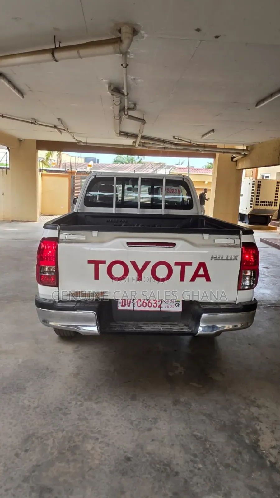 New Toyota Hilux SR (Diesel) 2026 White