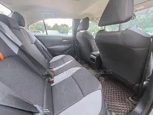 Toyota Corolla 2022 Gray