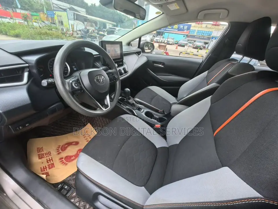 Toyota Corolla 2022 Gray