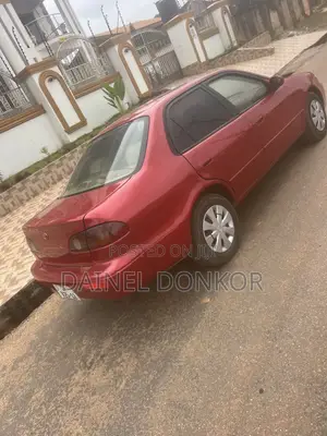 Toyota Corolla Sedan 2001 Brown