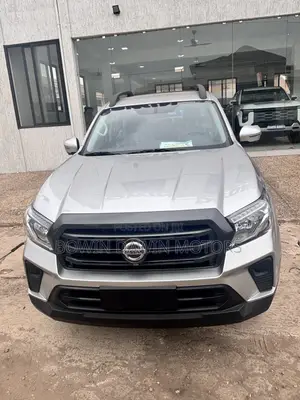 New Nissan Pick-Up 2025 Gray