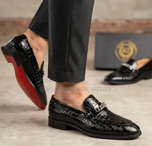 Christian Louboutin Chambelimoc Croc-Effect Patent-Leather Loafer