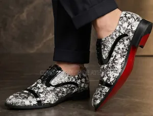 Men's Statement Oxford Dress Shoes