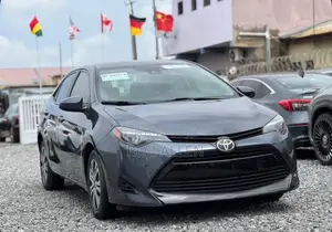 Toyota Corolla LE 4dr Sedan (1.8L 4cyl CVT) 2017 Gray