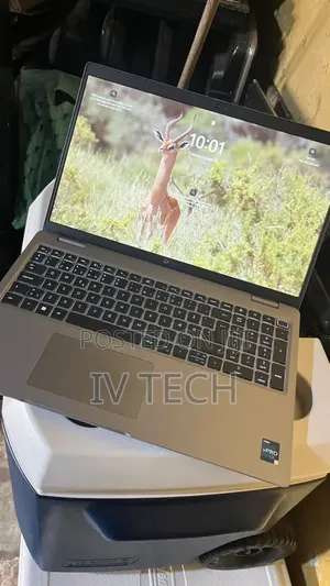 Laptop Dell Latitude 5540 16GB Intel Core i5 SSD 256GB