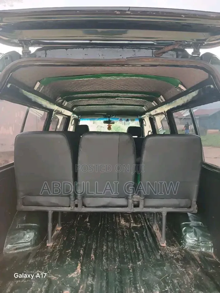 Hyundai H-100 1997 Green